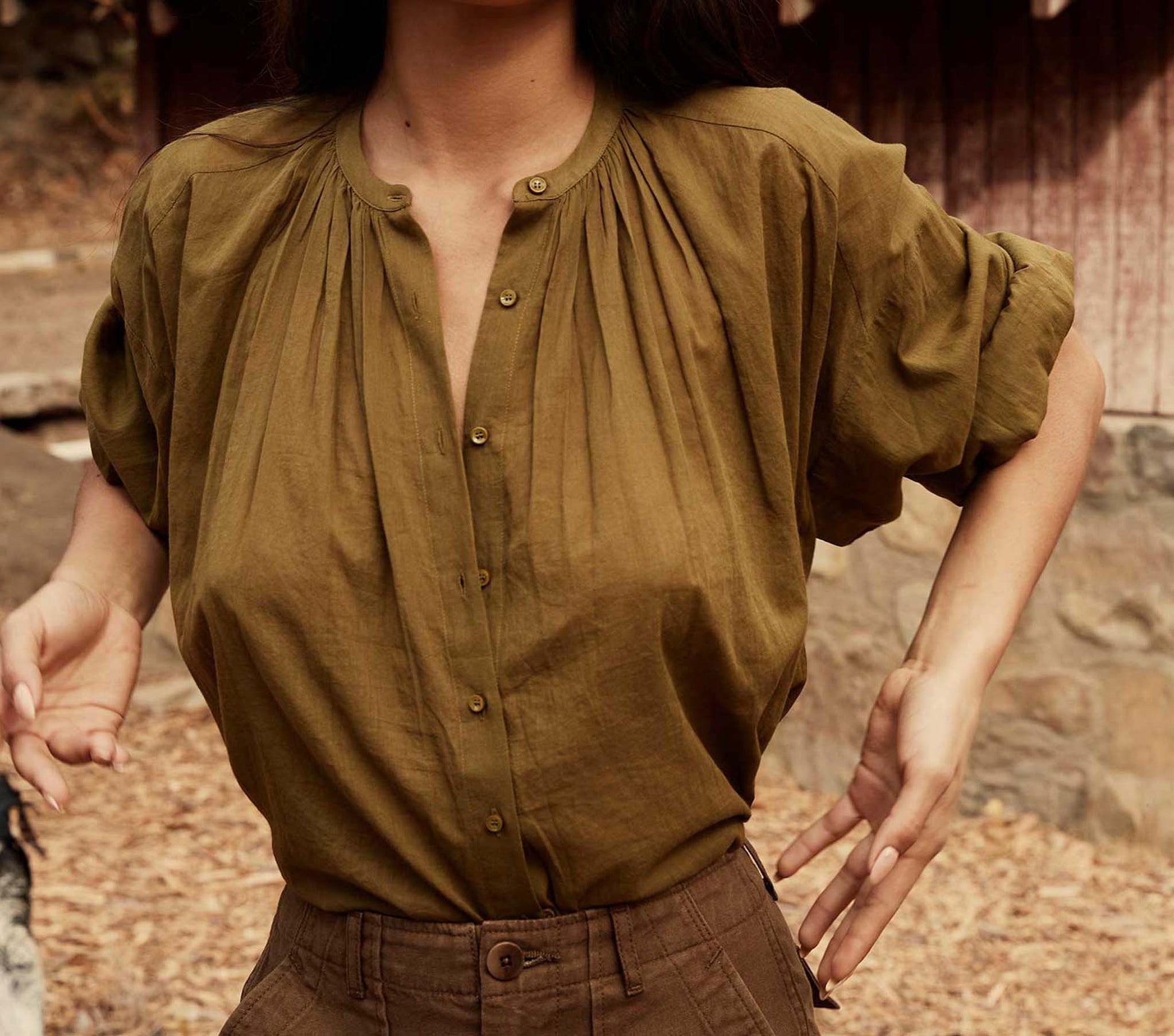 HMD -- THE JANE BLOUSE -- PICKLE view 1
