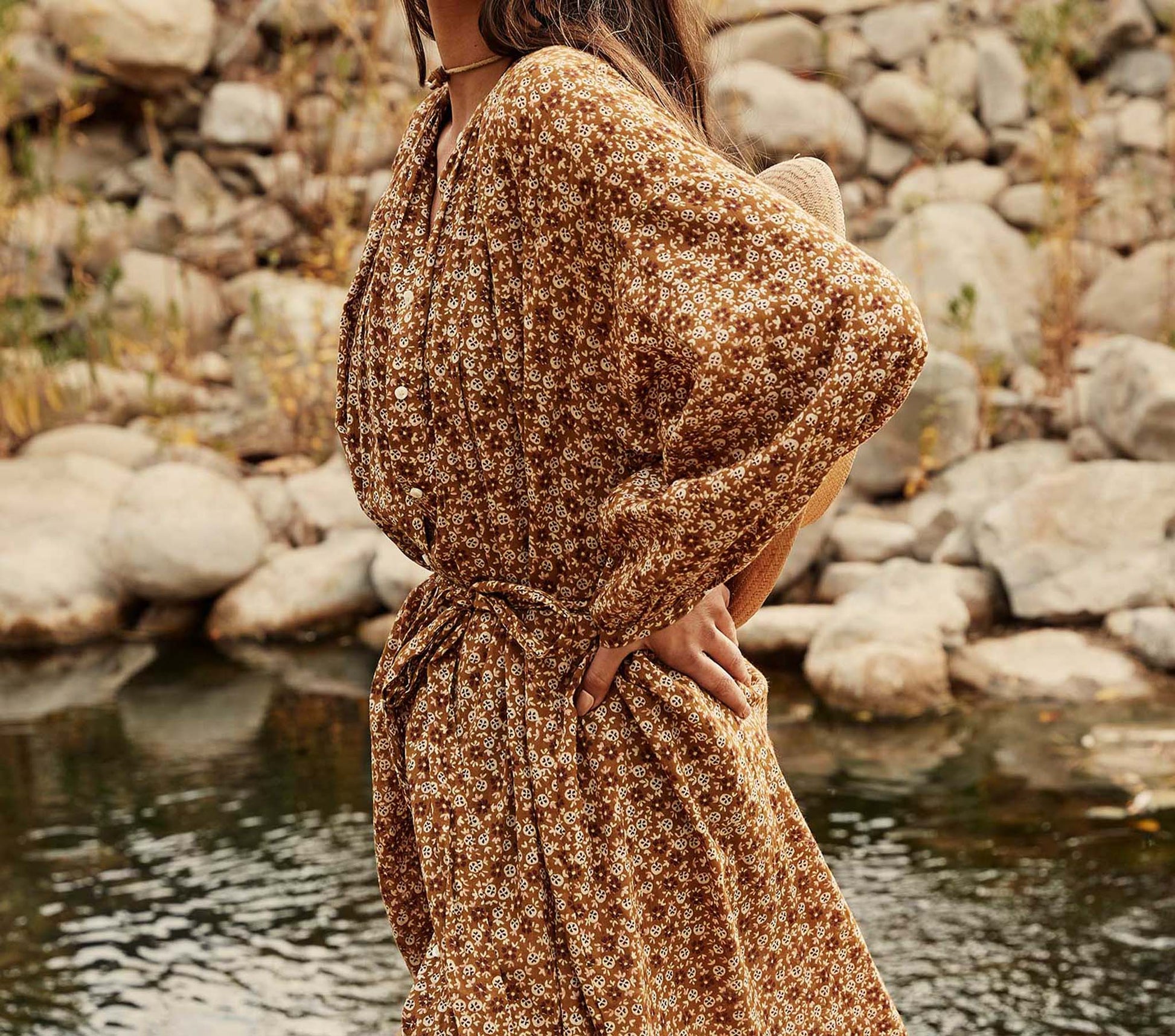 HMD -- JOAN DRESS -- GOLDEN MESA FLOR view 3

