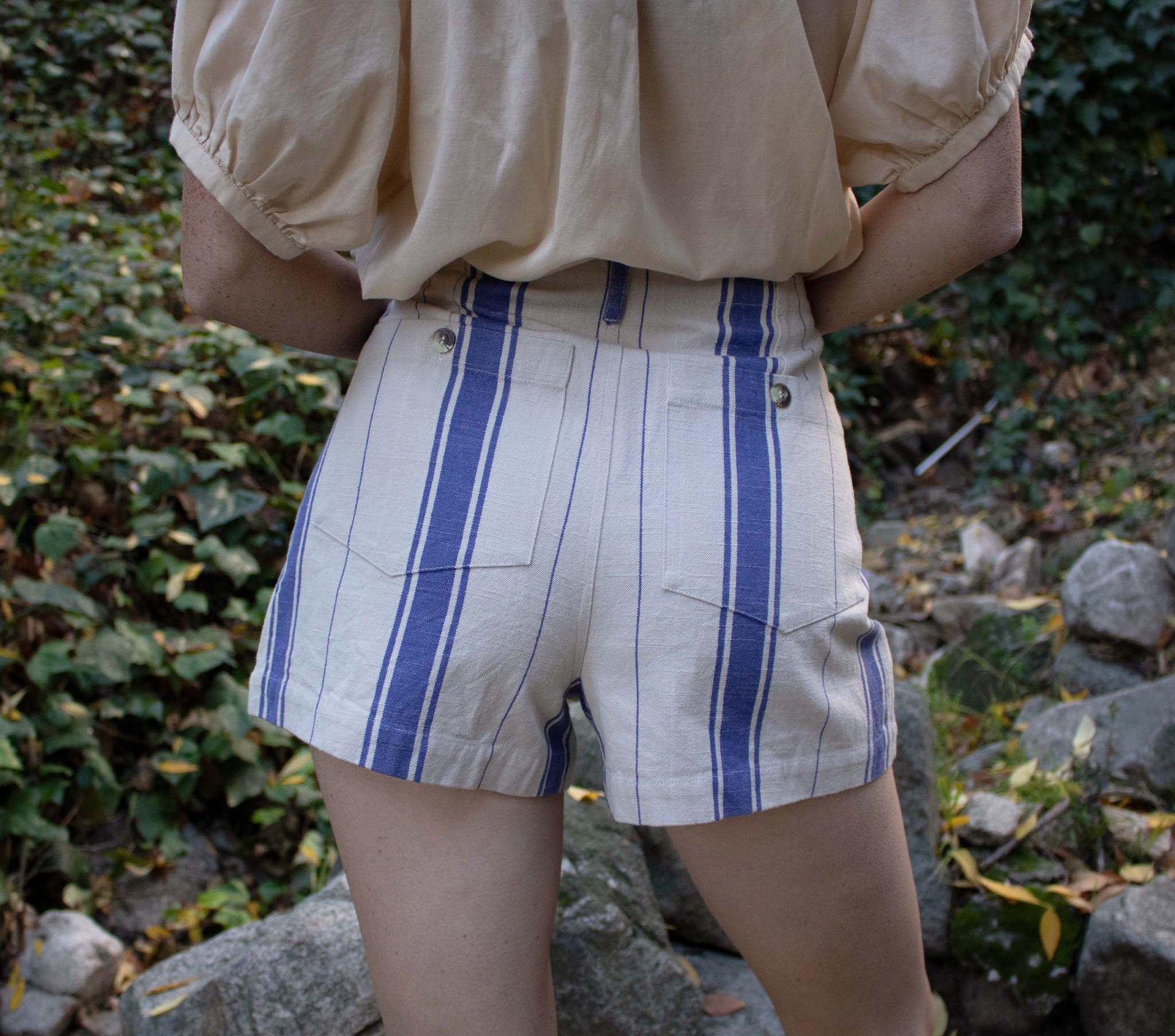 HMD -- LANE SHORT -- STRIPE view 2
