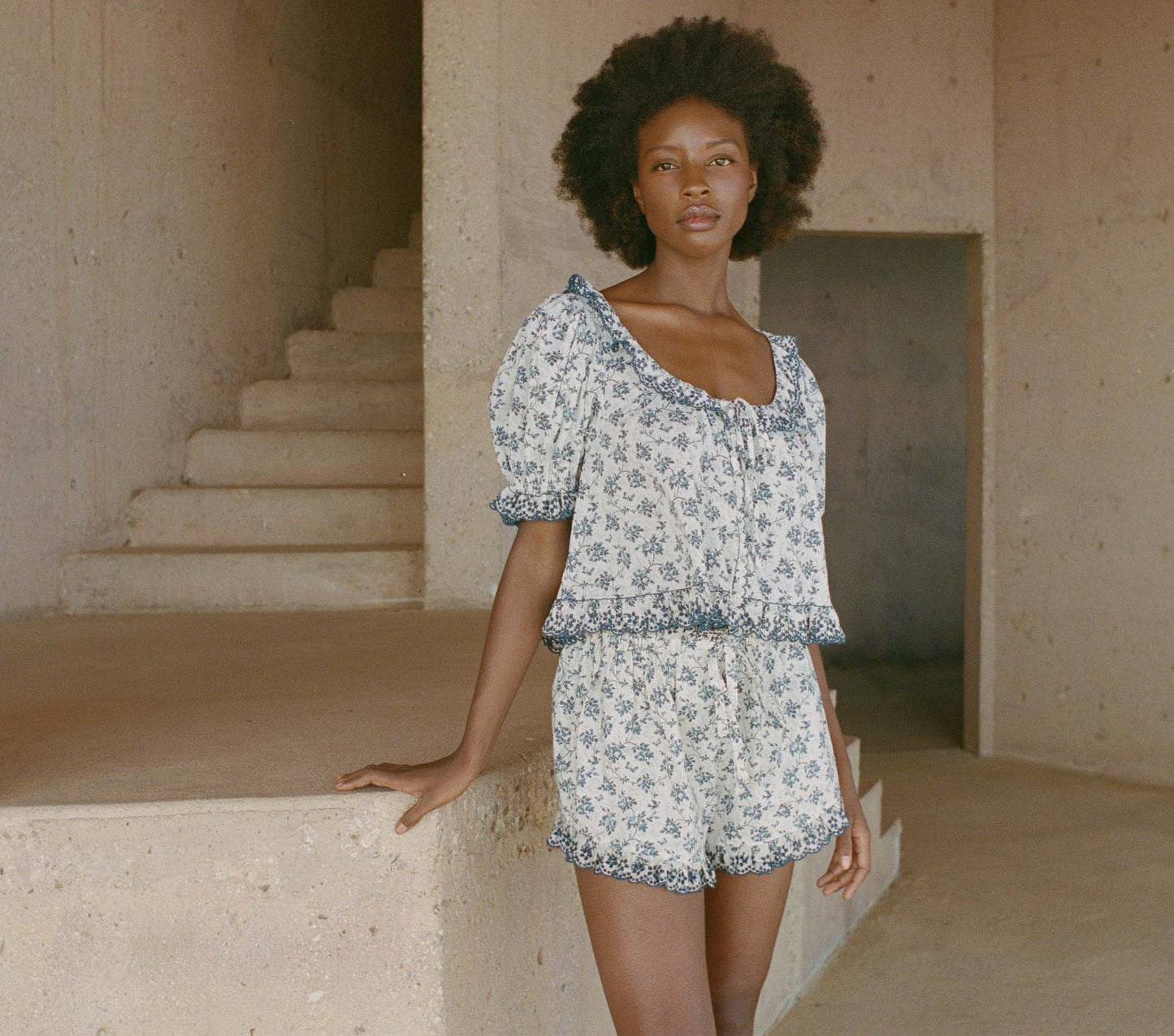 HMD -- LAZULI TOP -- SONGBIRD TOILE