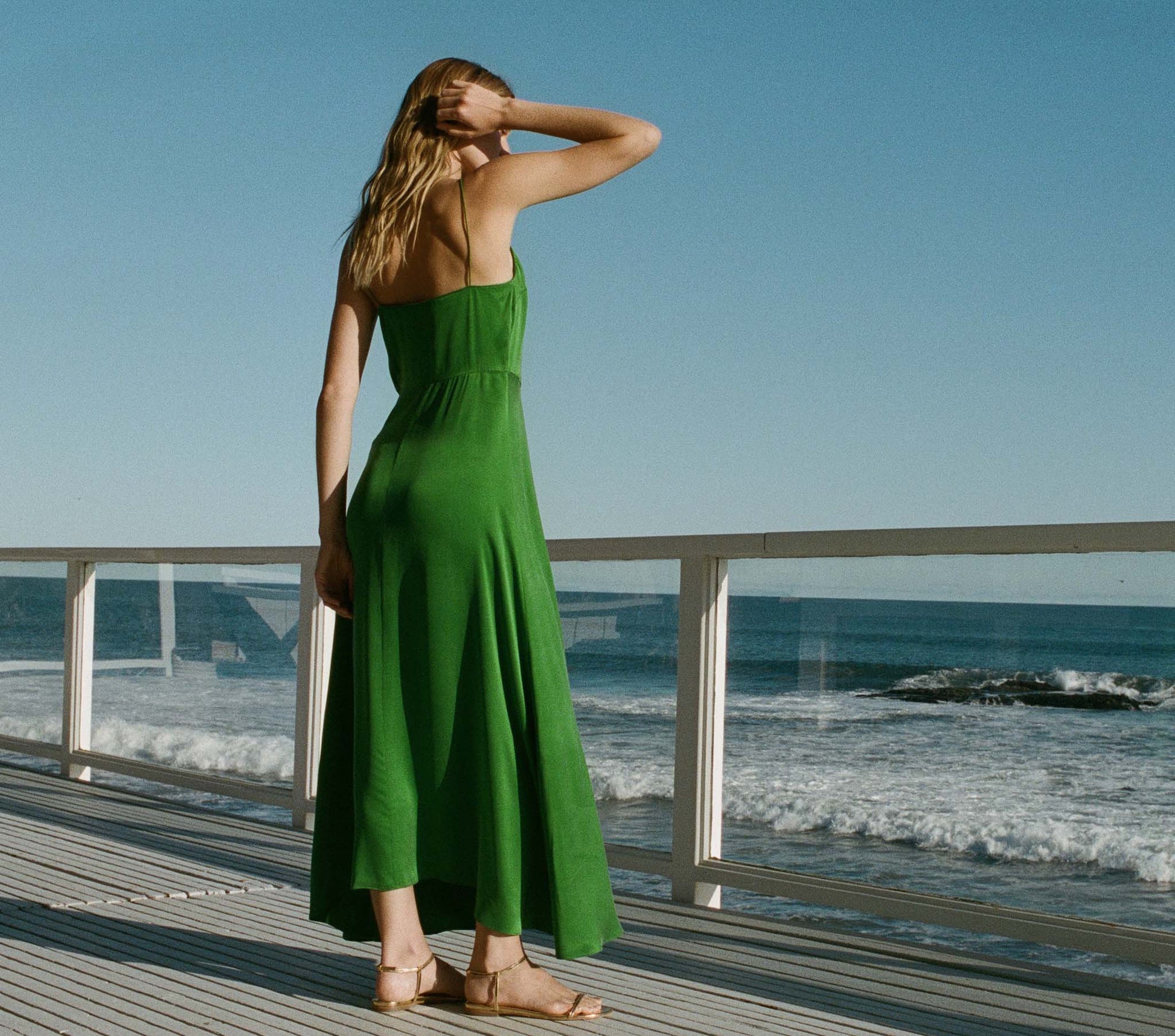 HMD -- LORRAINE DRESS -- EMERALD view 3
