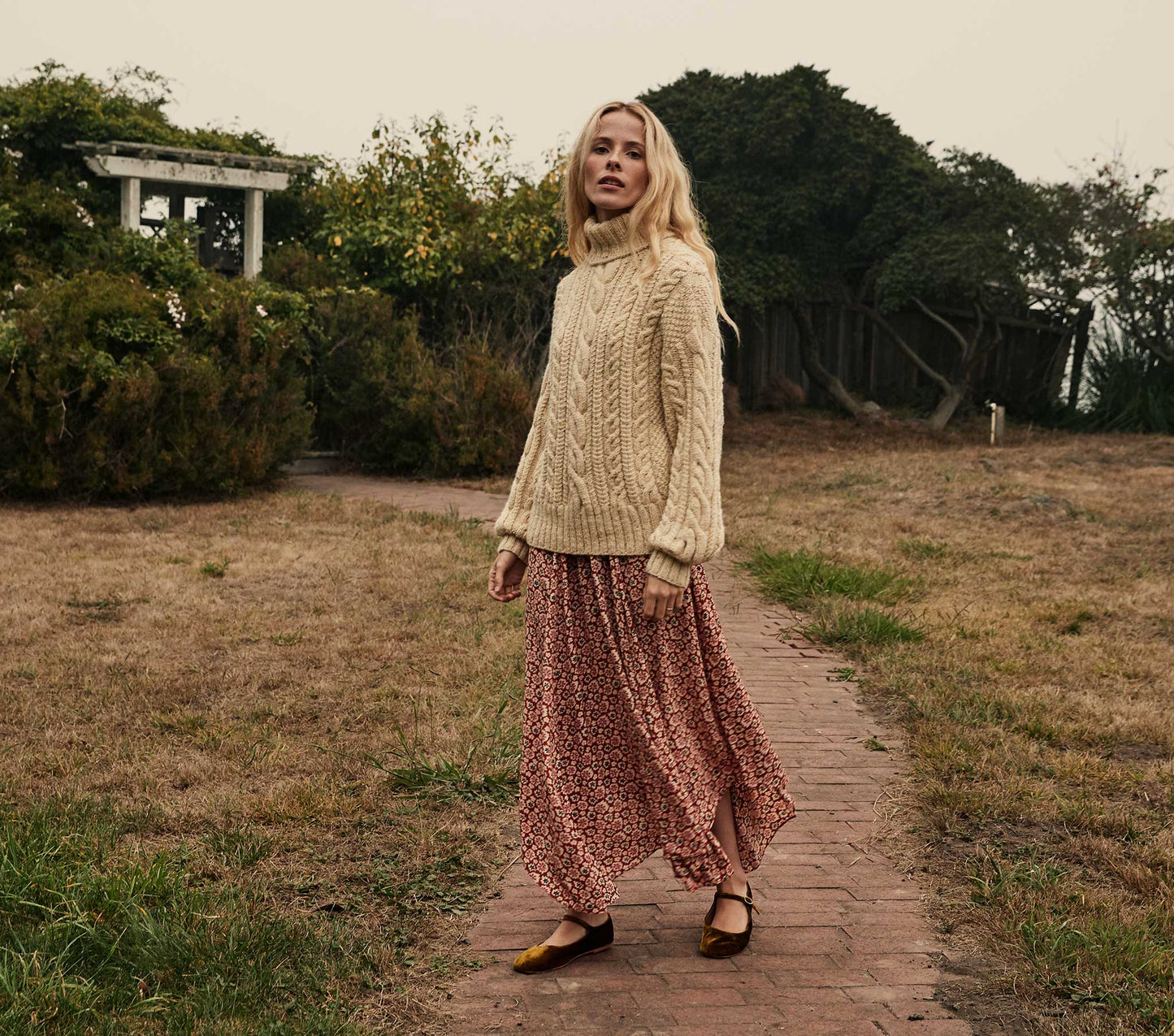 HMD -- LAUREL DRESS -- RUST BELLFLOWER BLOSSOM