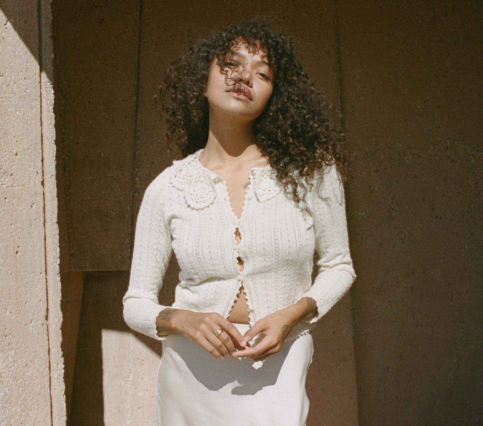 HMD -- MARIANA CARDIGAN -- MOONSTONE view 4
