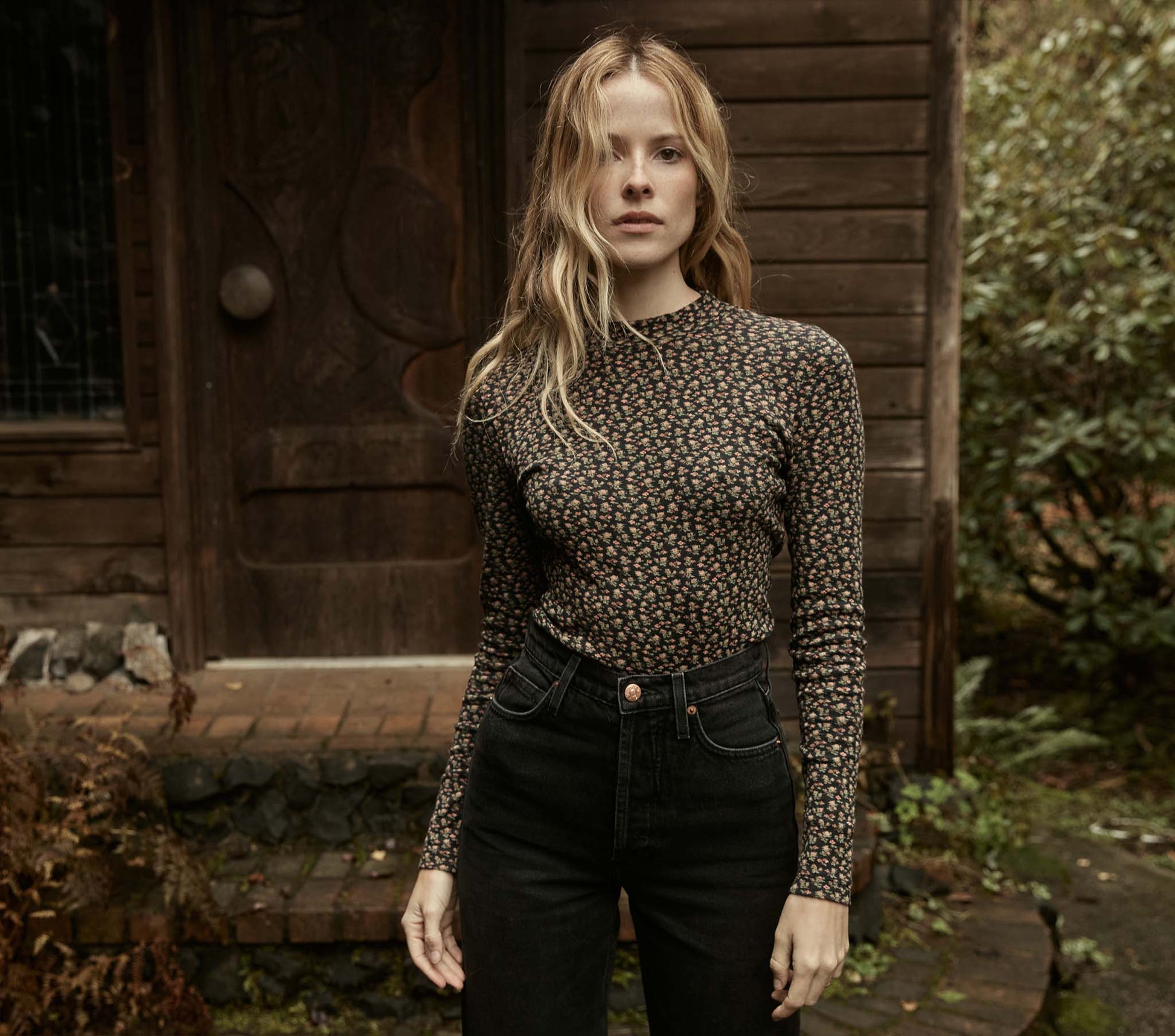 HMD -- MAXINE TEE -- NIGHTFALL SECRET GARDEN view 6
