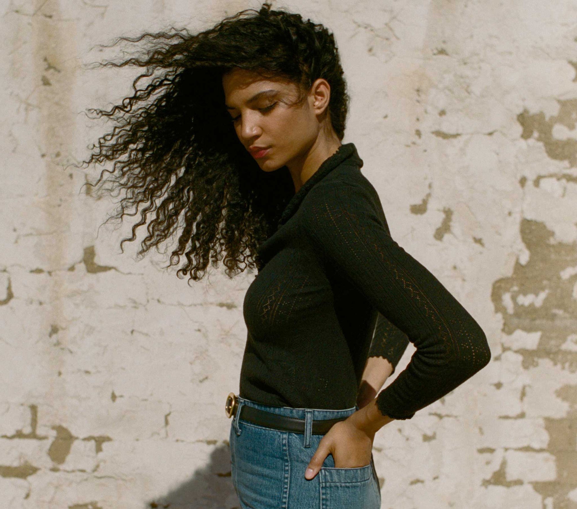 HMD -- MIA HENLEY -- BLACK view 3
