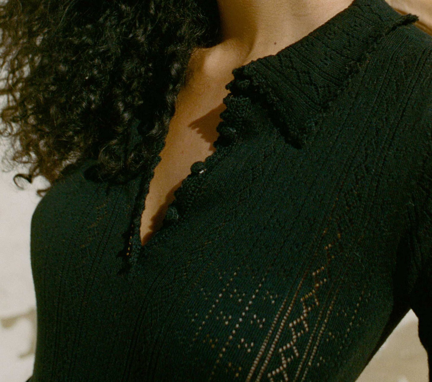 HMD -- MIA HENLEY -- BLACK