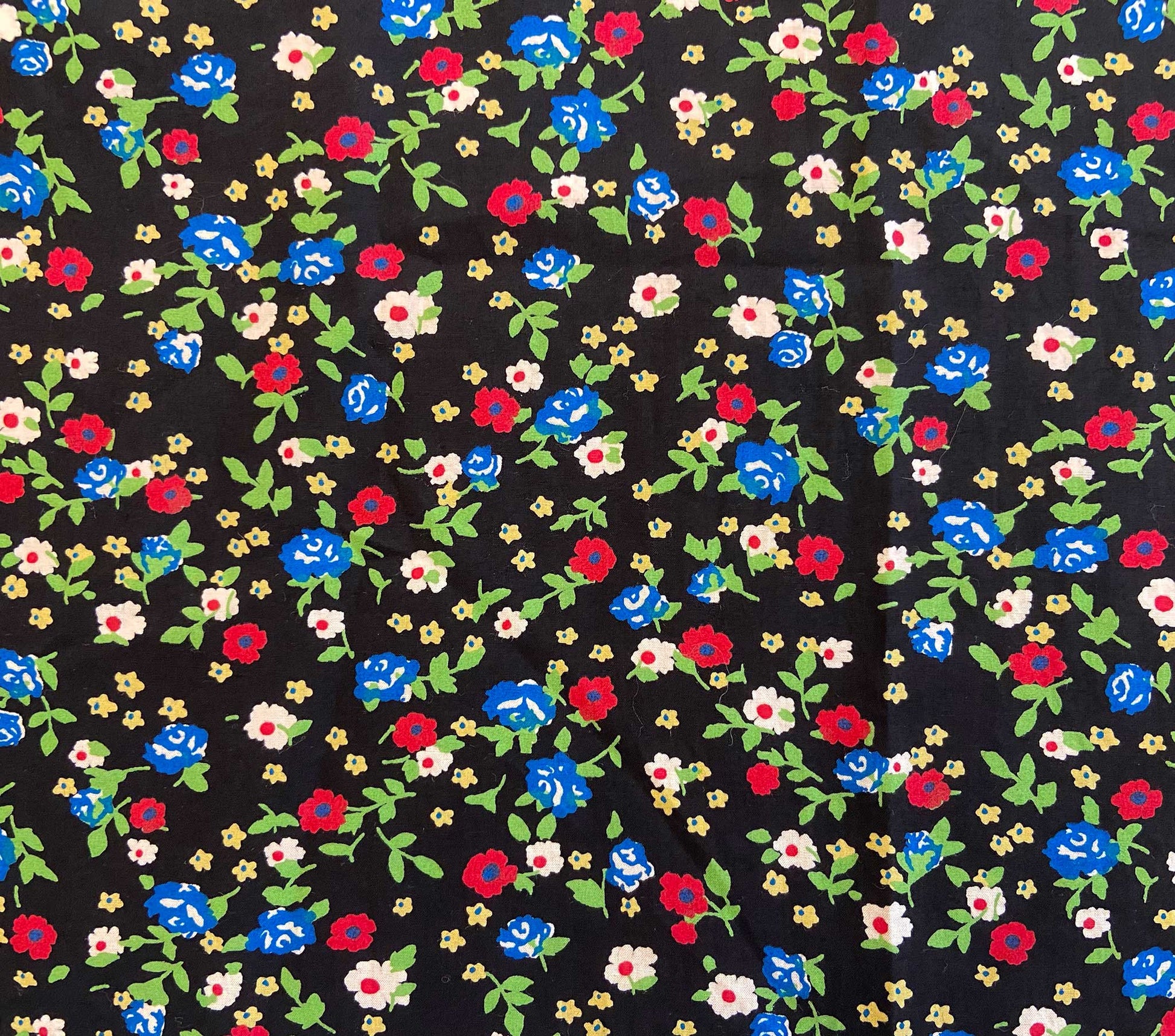 HMD -- AMIE TOP -- MONTPELLIER FLORAL view 9
