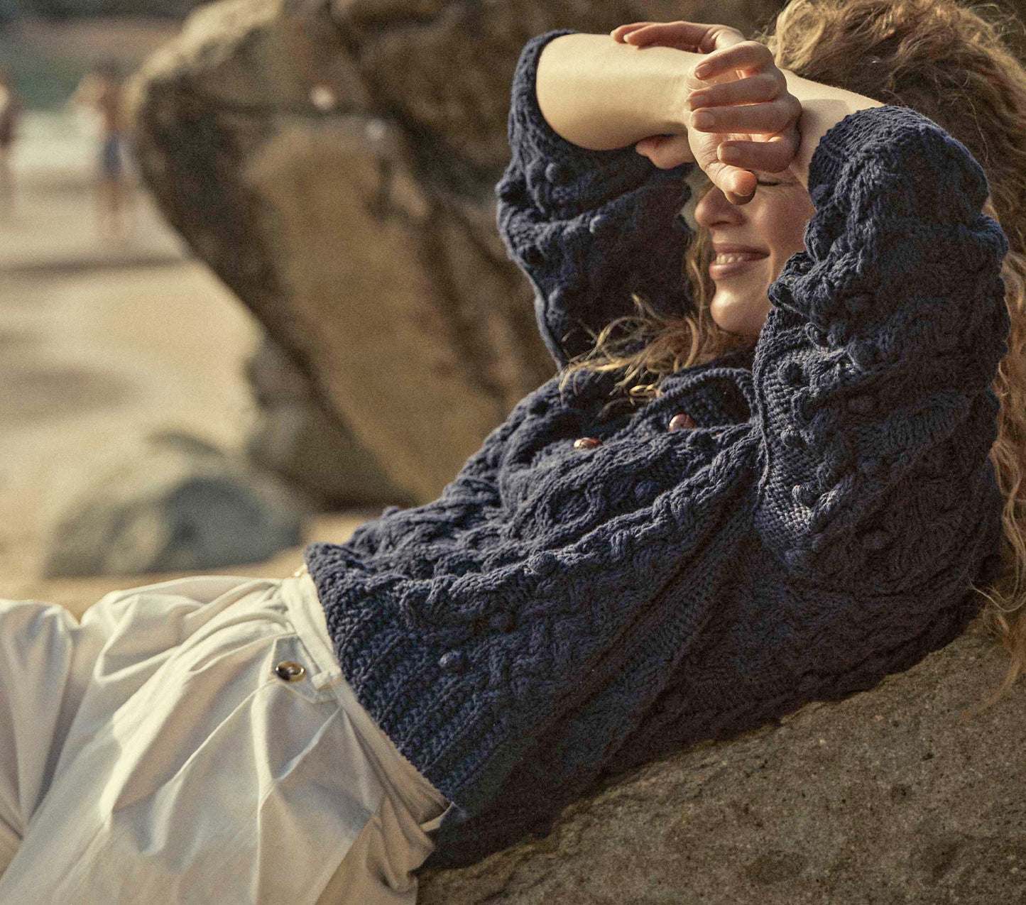 HMD -- NUAGE SWEATER -- NORTHERN SEA