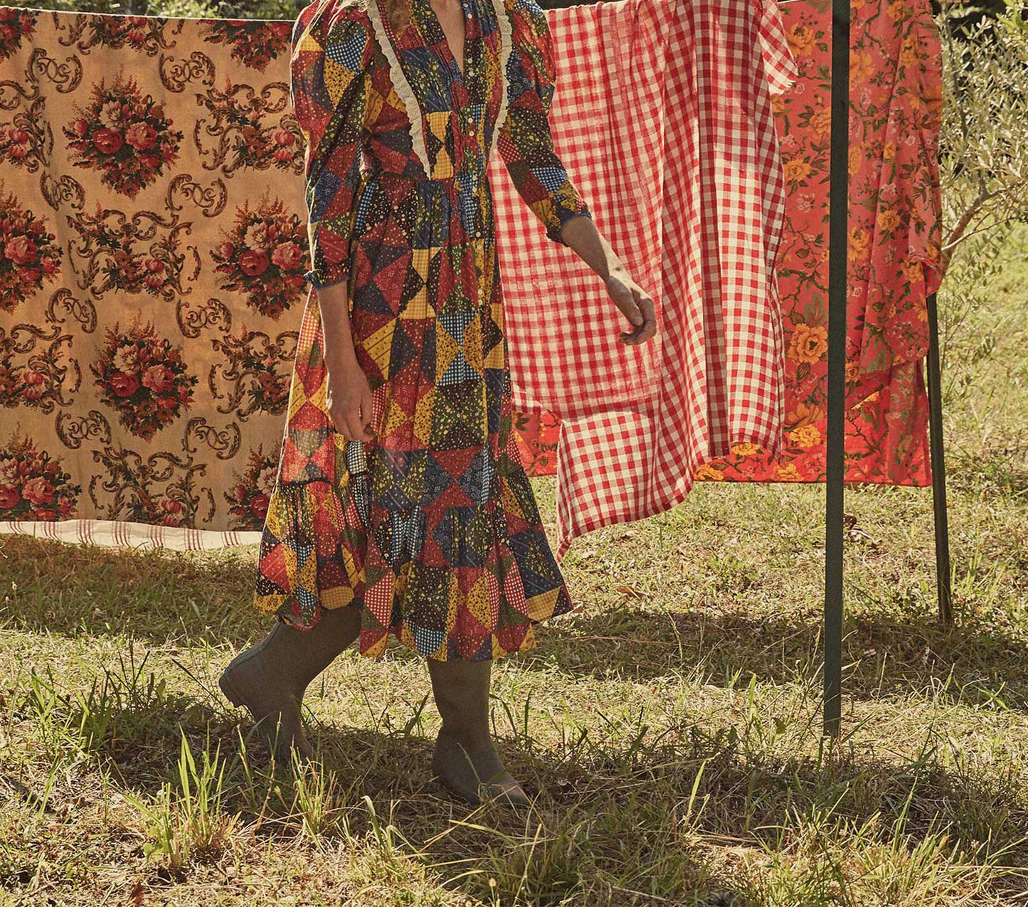 HMD -- NICOLETTE DRESS -- COUNTRYSIDE PATCHWORK PRINT