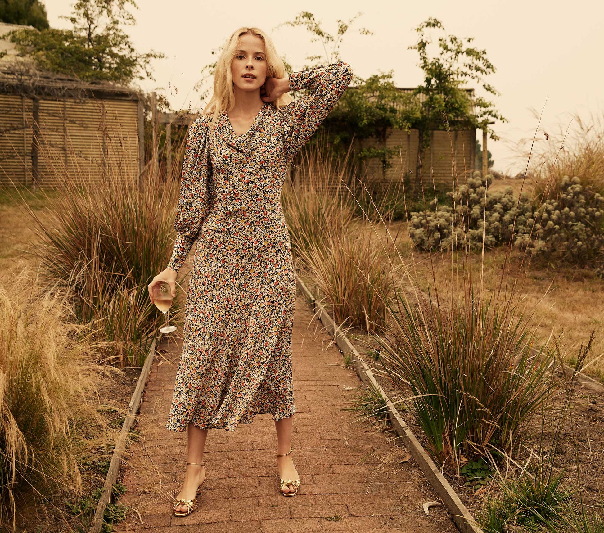 HMD -- NANETTE DRESS -- ZELDA FLORAL view 1
