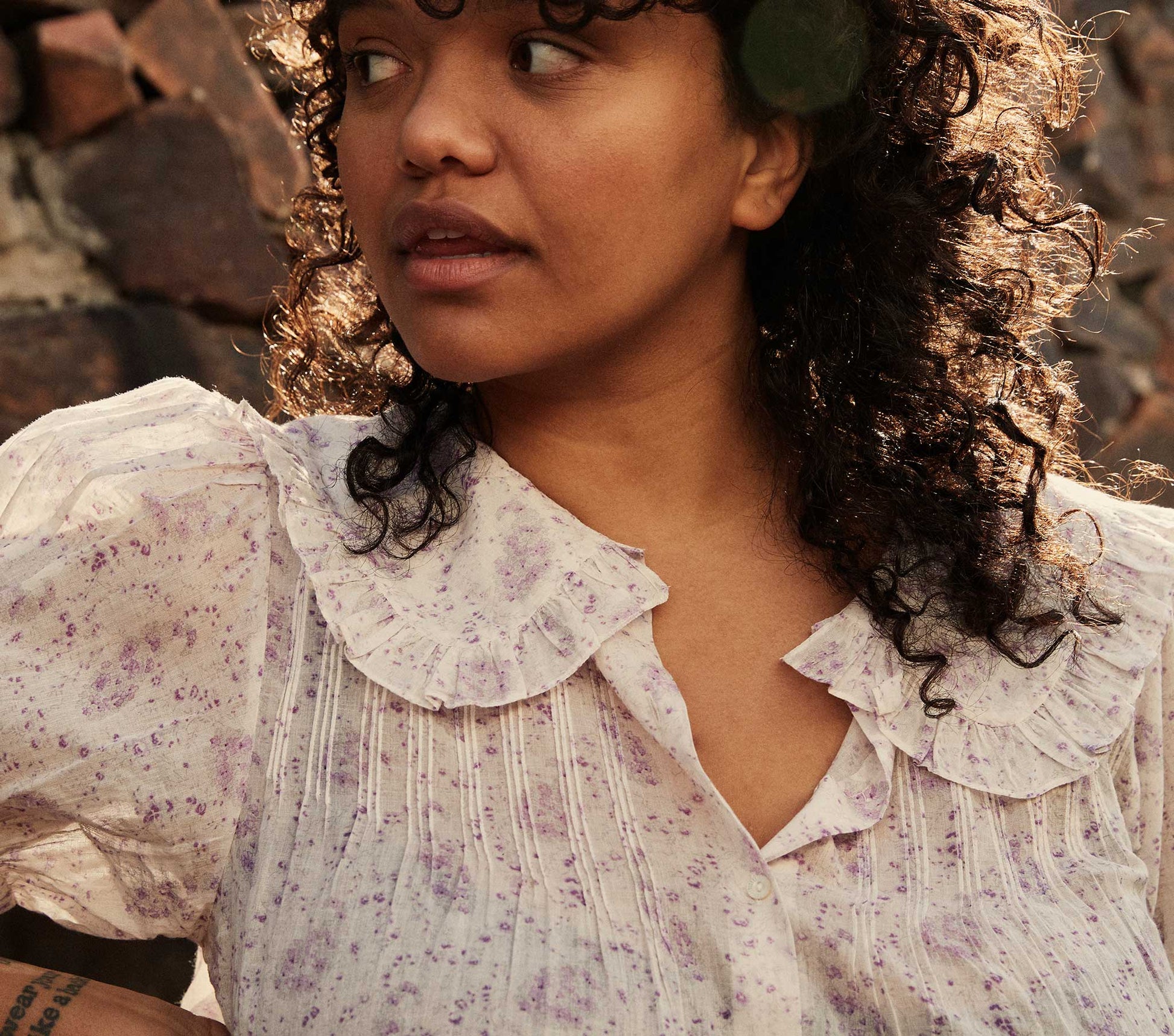 HMD -- NENA TOP -- CHATEAU FLEUR PAISLEY view 13
