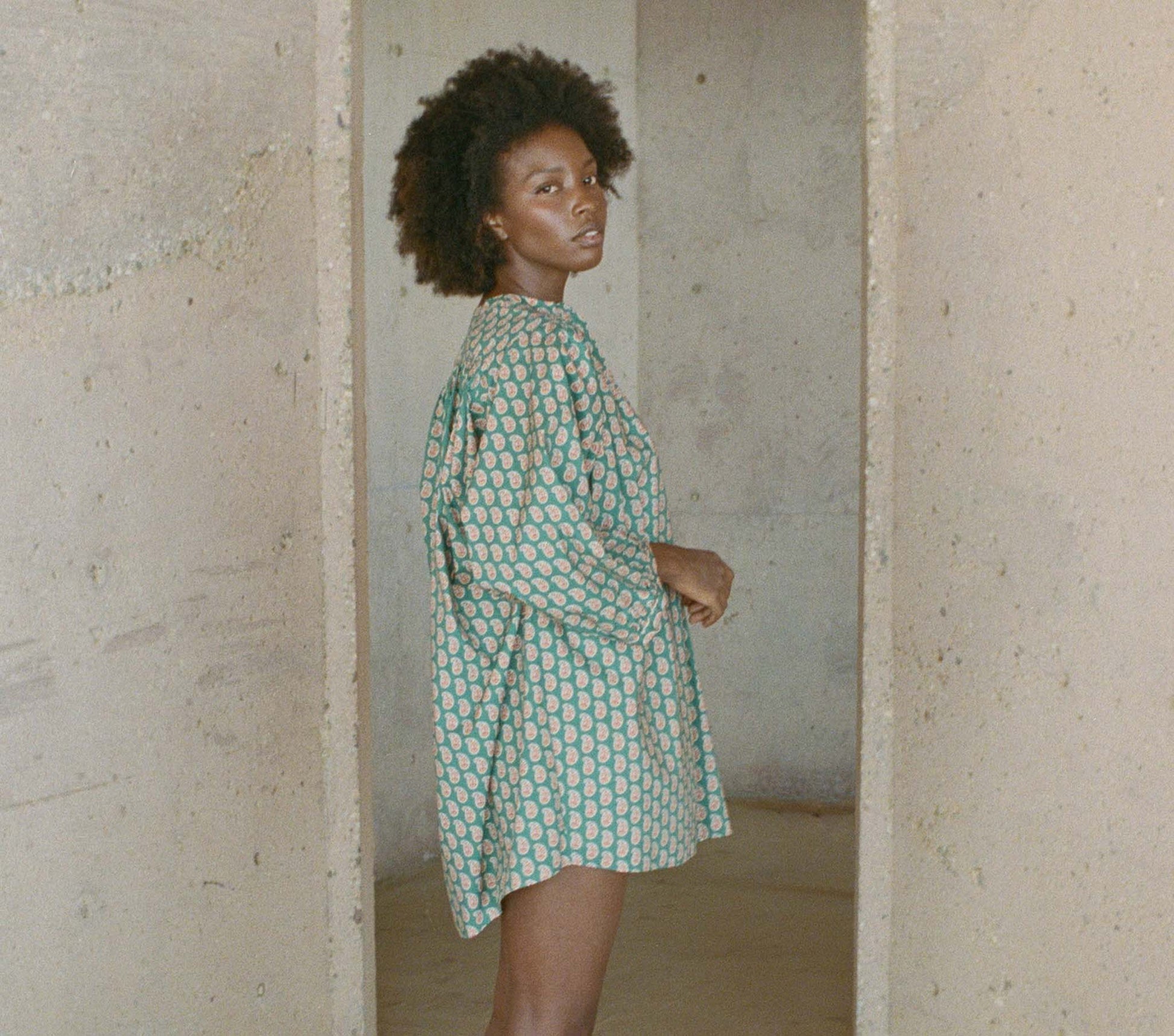 HMD -- OPAL DRESS -- SUNRISE PAISLEY view 5
