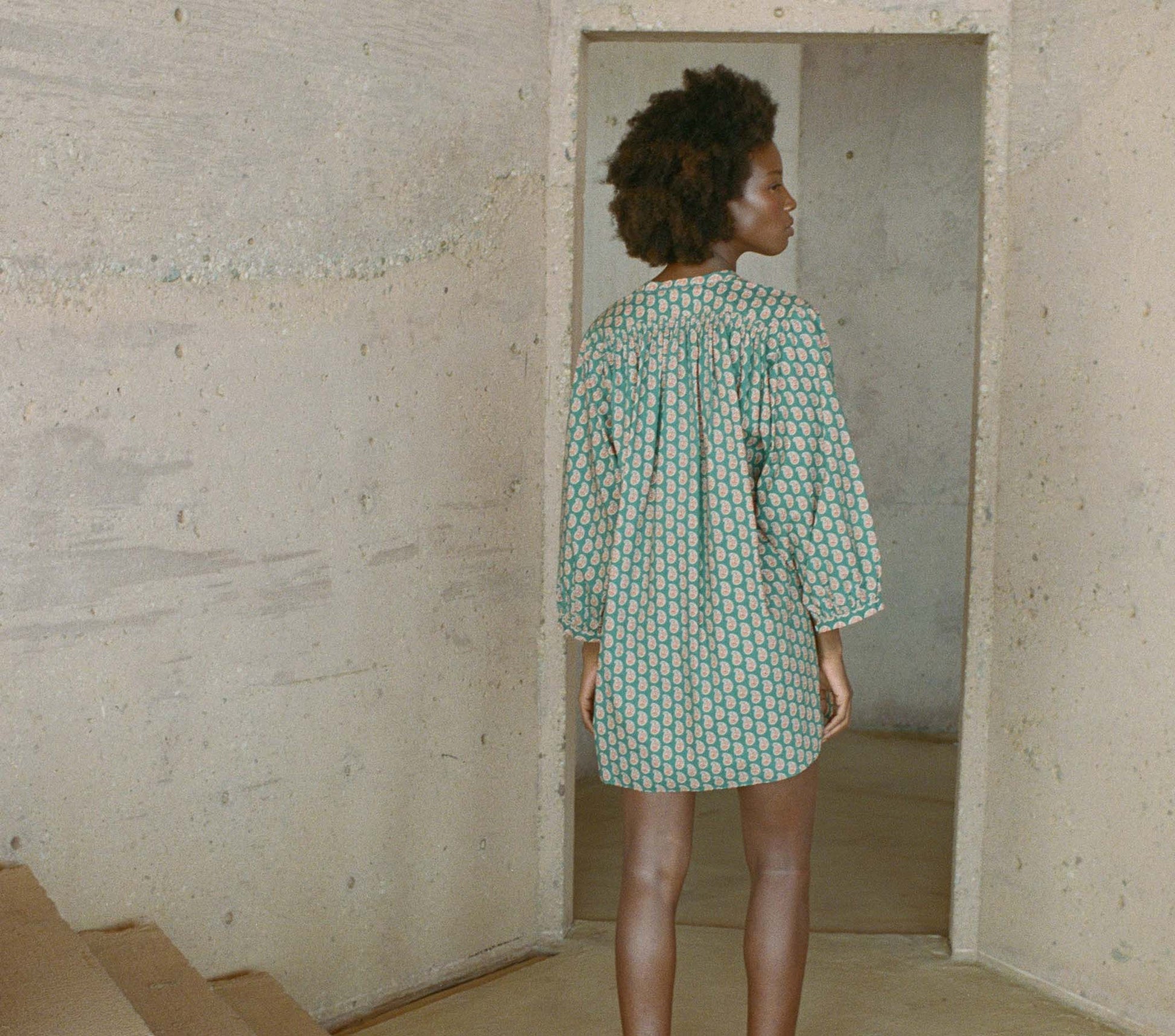 HMD -- OPAL DRESS -- SUNRISE PAISLEY view 6
