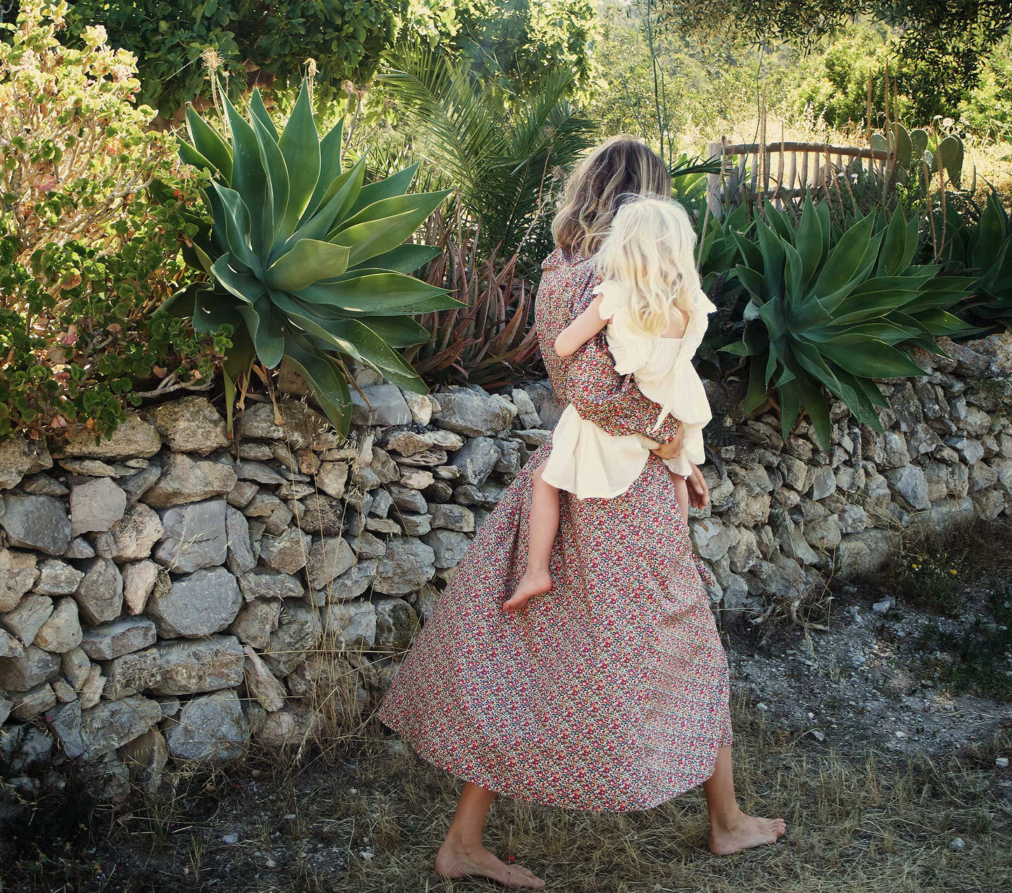 HMD -- PRESTON DRESS -- BETSY ANN