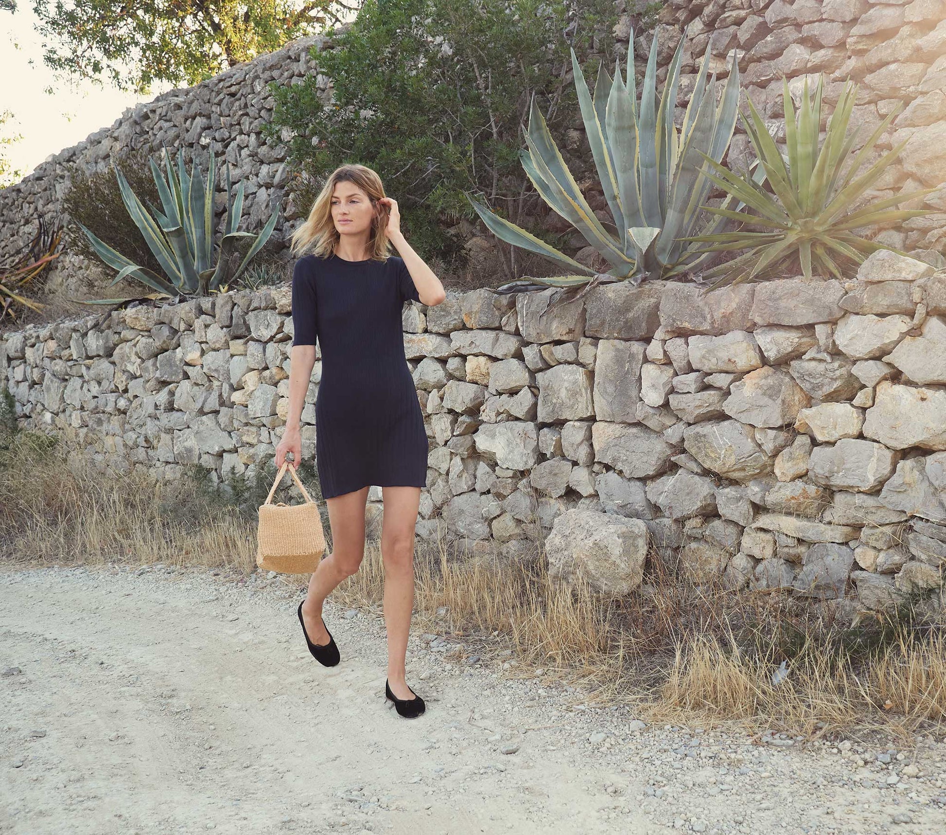 HMD -- MARGAUX DRESS -- NAVY view 7
