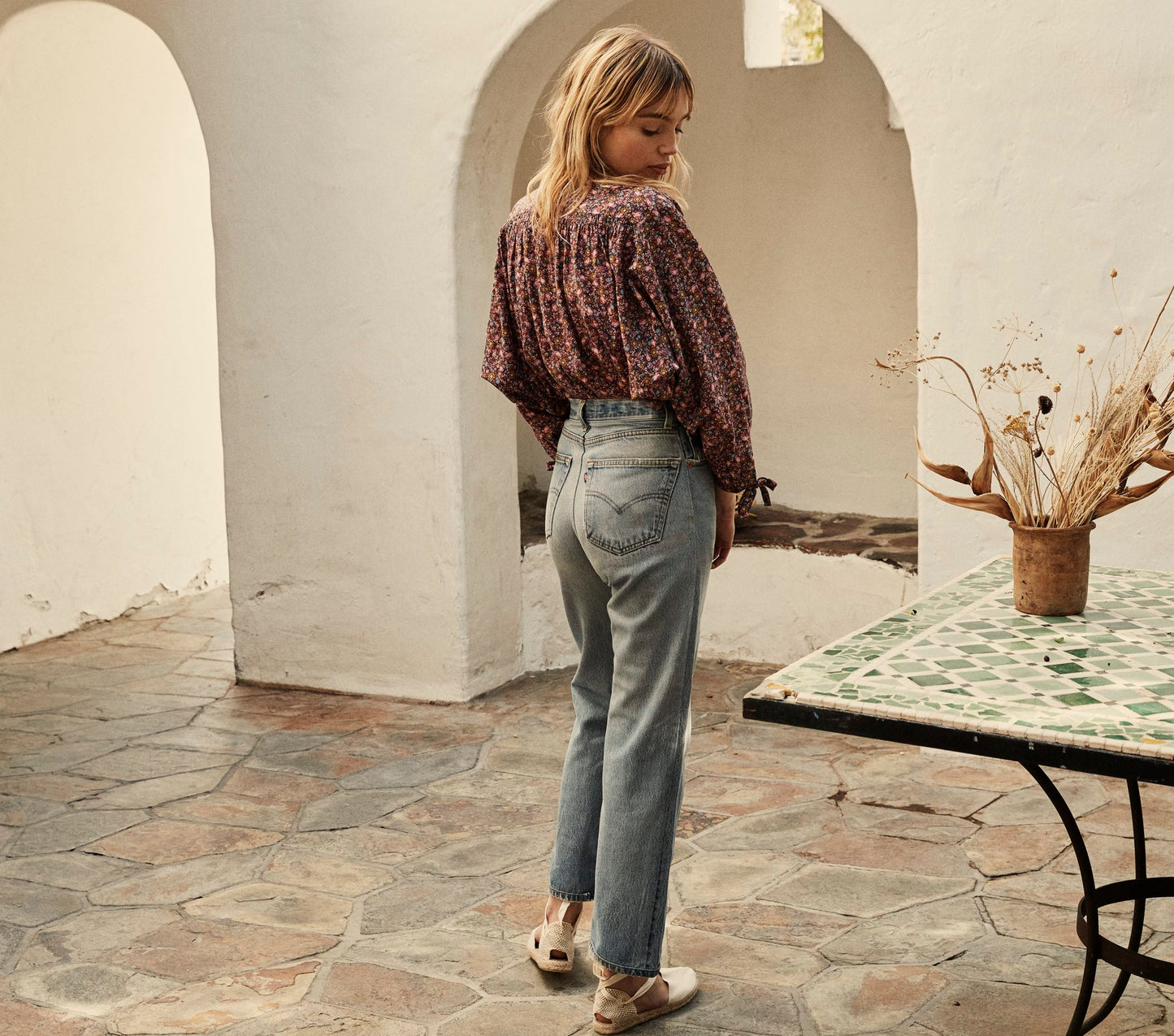 HMD -- O'KEEFFE TOP -- BLUE LAUREL CANYON ROSE