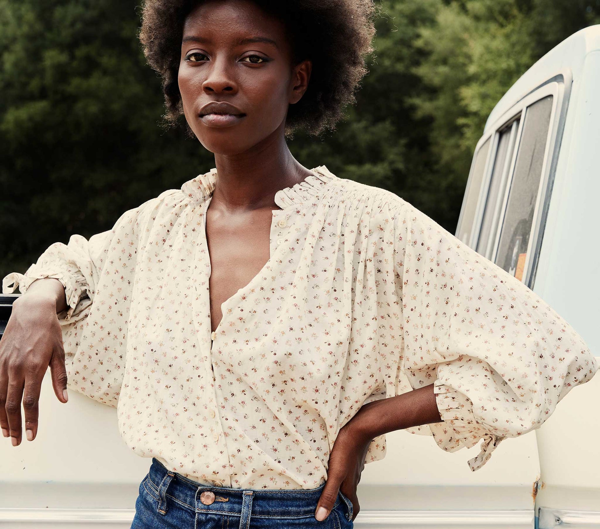 HMD -- ROSE TOP -- CREAM PARC MONCEAU view 11