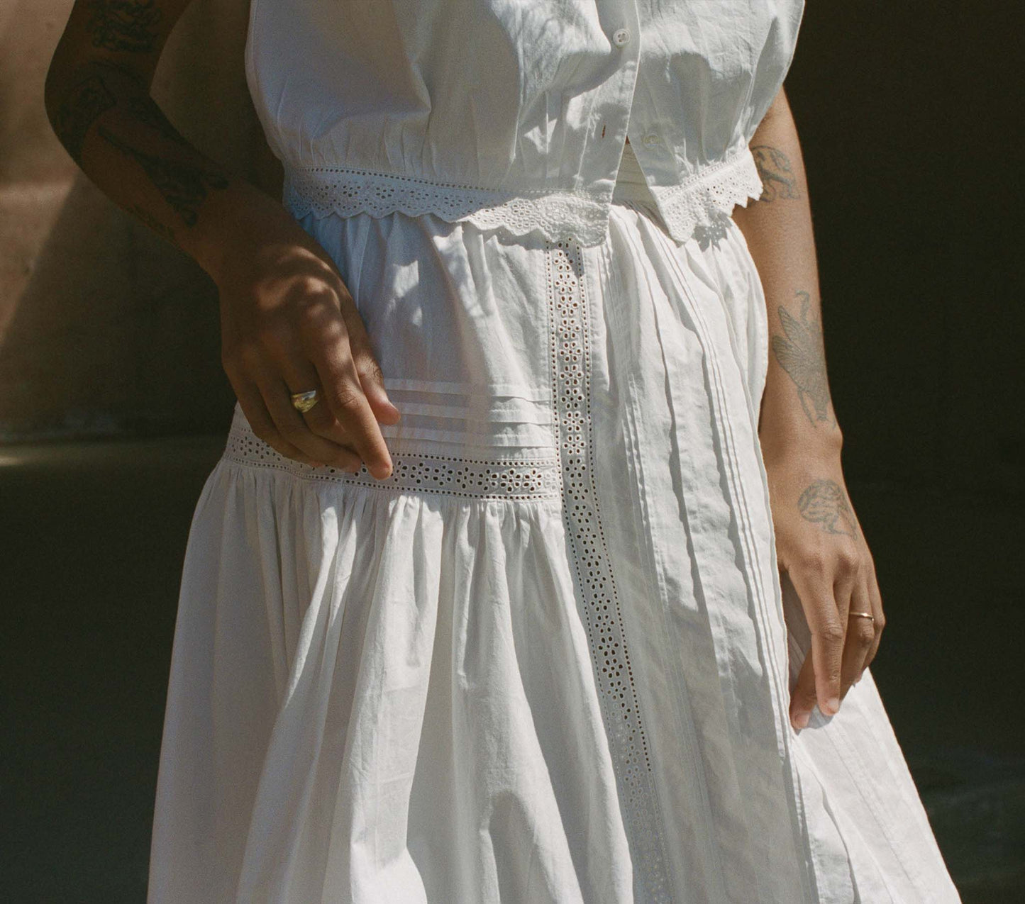 HMD -- SABINA SKIRT -- POWDER