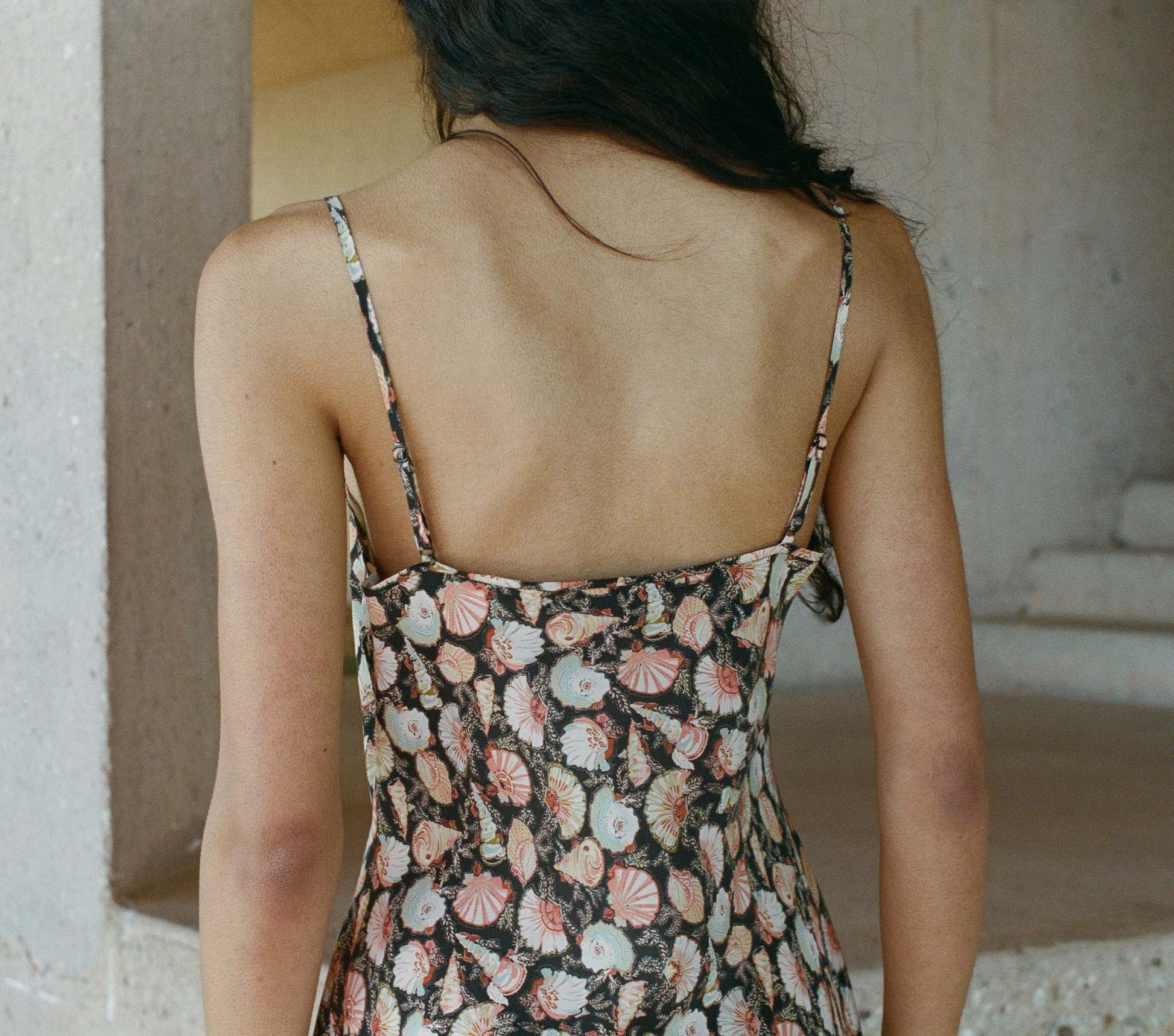 HMD -- SASHA DRESS -- NOIR TRESORS DE LA MER view 3
