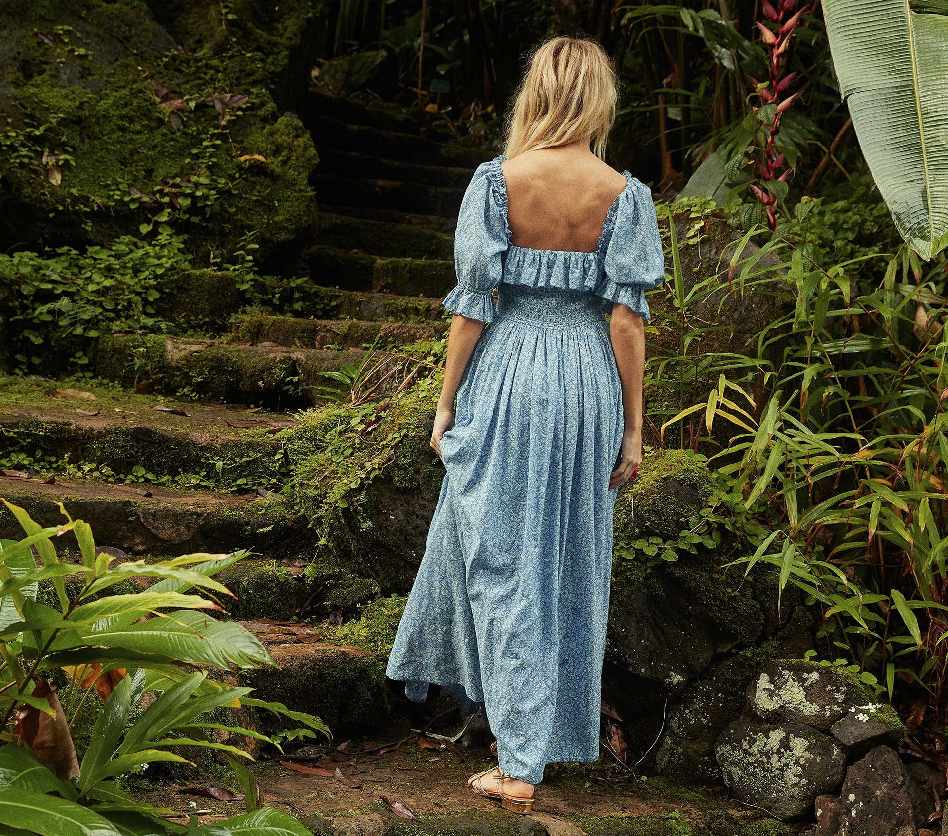 HMD -- SOL DRESS -- BLUE GARDEN BLOOM view 6
