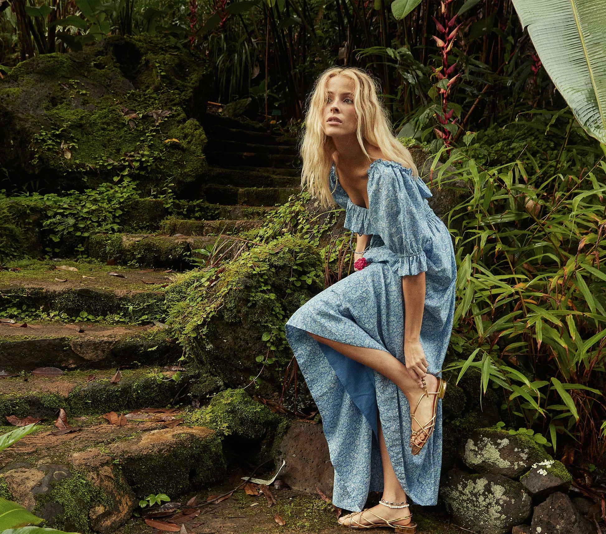 HMD -- SOL DRESS -- BLUE GARDEN BLOOM view 4
