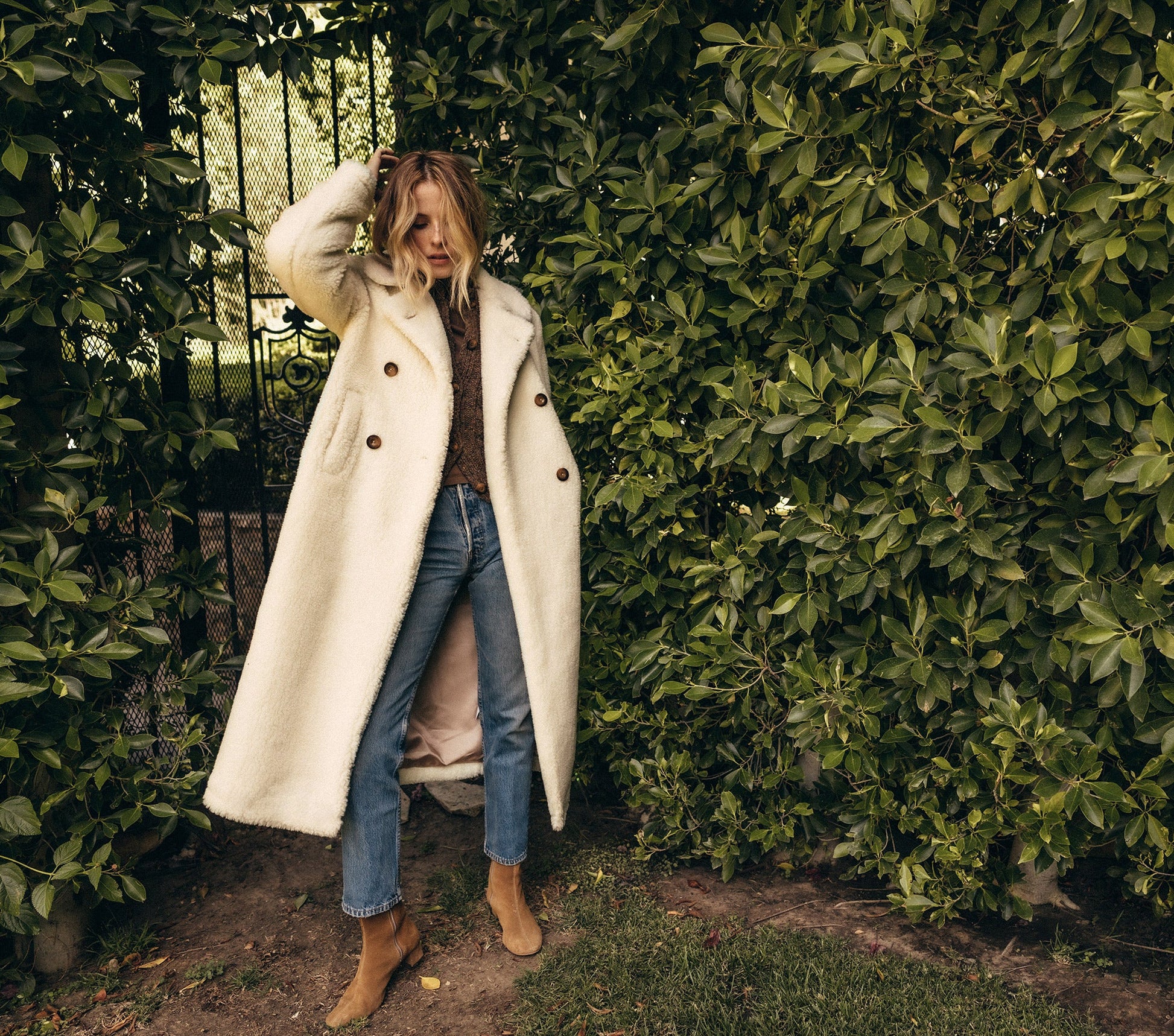 HMD -- MORRISEY COAT -- CREAM view 4
