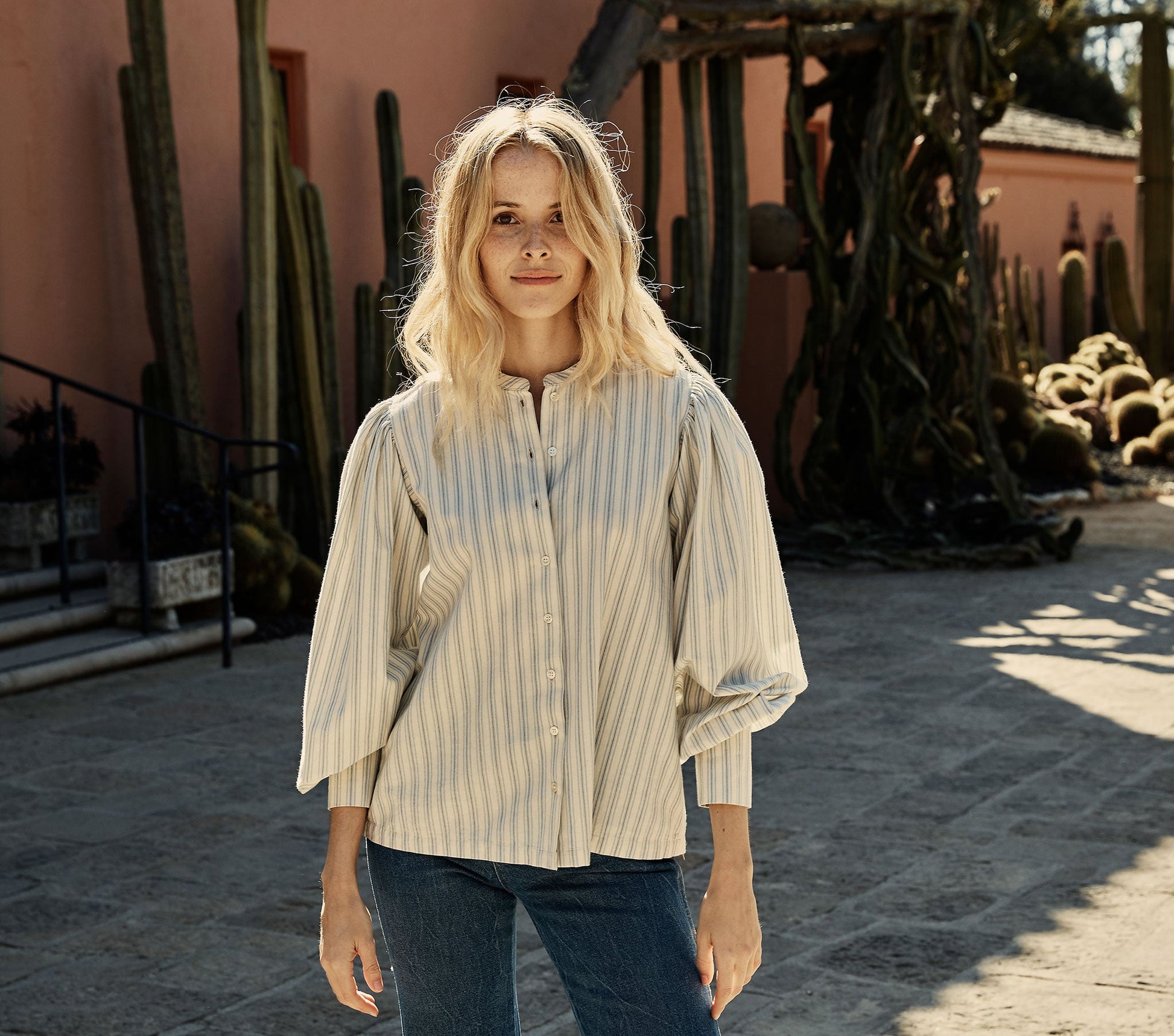 HMD -- SCARLET TOP -- STRIPED CHAMBRAY view 9
