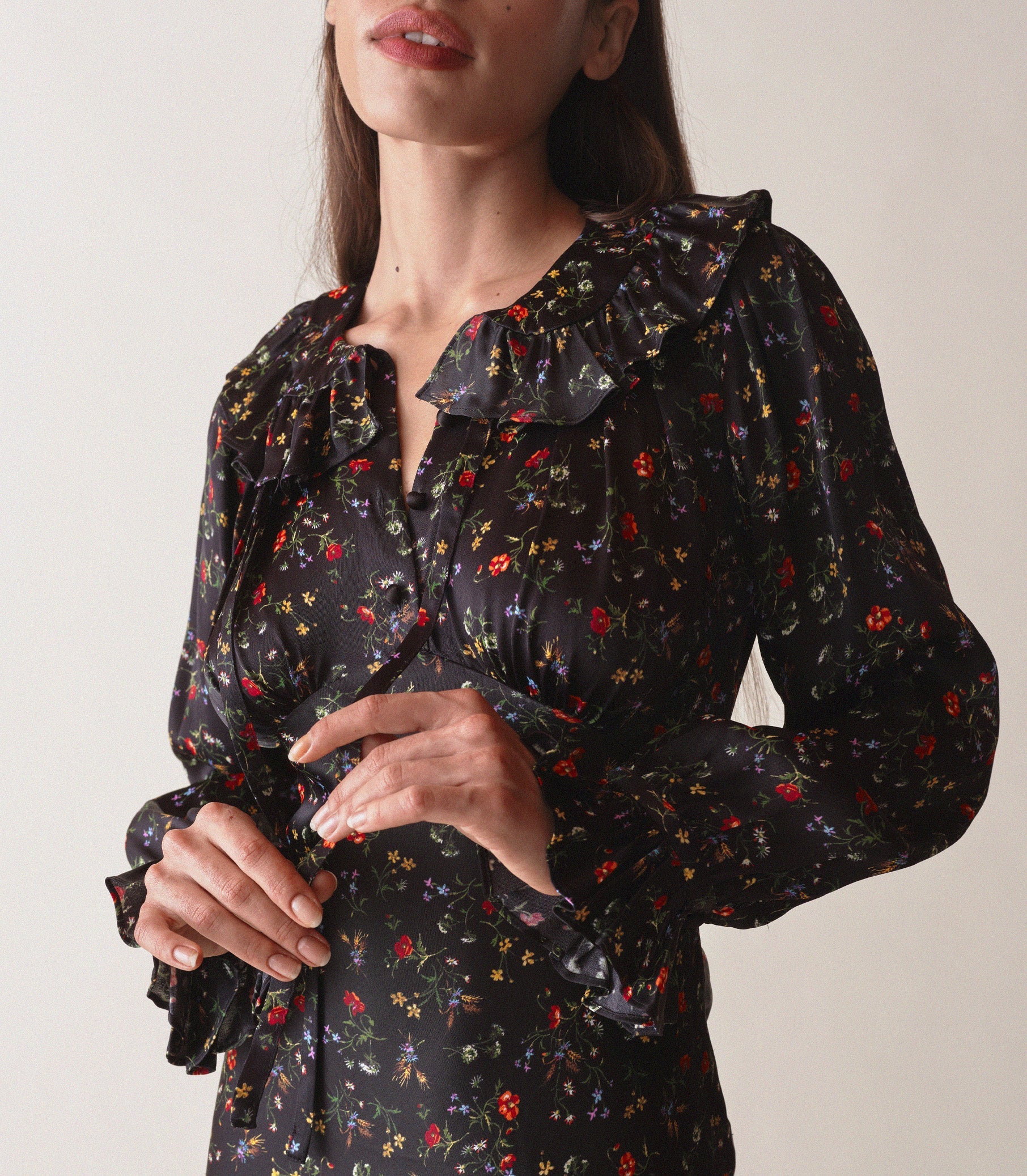 HMD -- SOLAIRE DRESS -- WINDSWEPT WILDFLOWER view 1