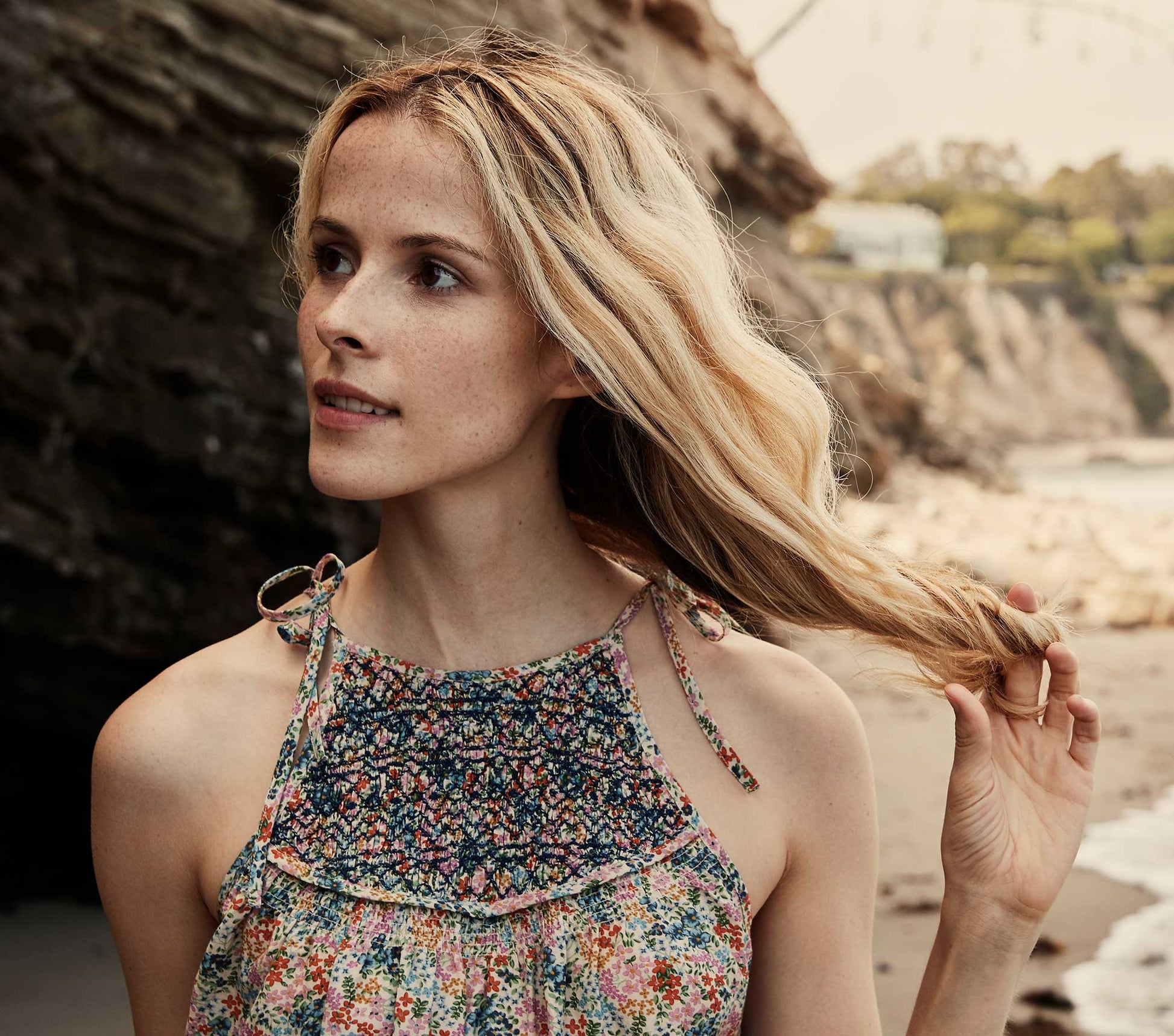 HMD -- THOREAU DRESS -- CREAM LADY BIRD FLORAL view 3
