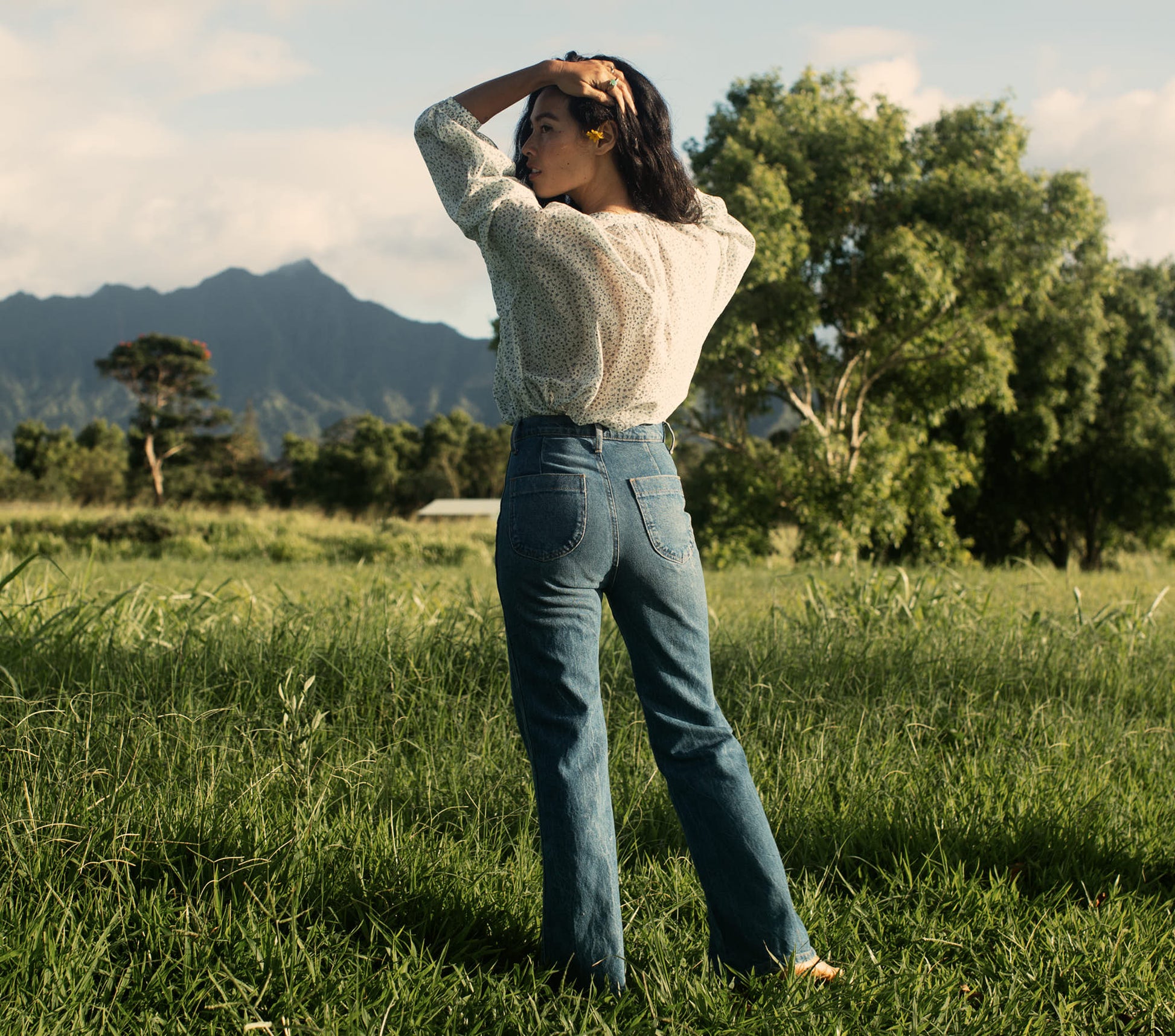 HMD -- THE JANE BLOUSE -- BLUE BABY KATE view 6
