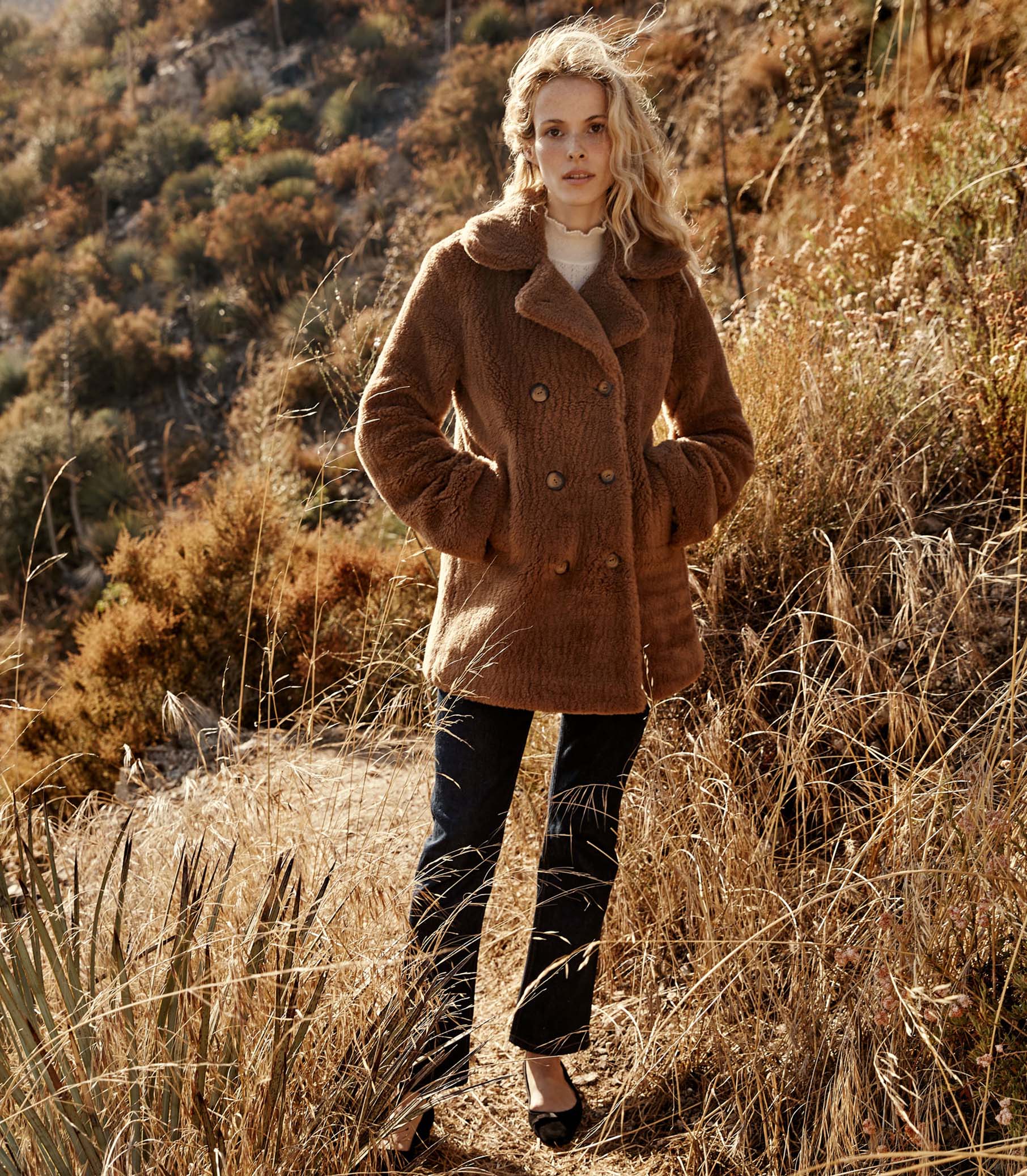 HMD -- VALLEY COAT -- BROWN AMBER view 6
