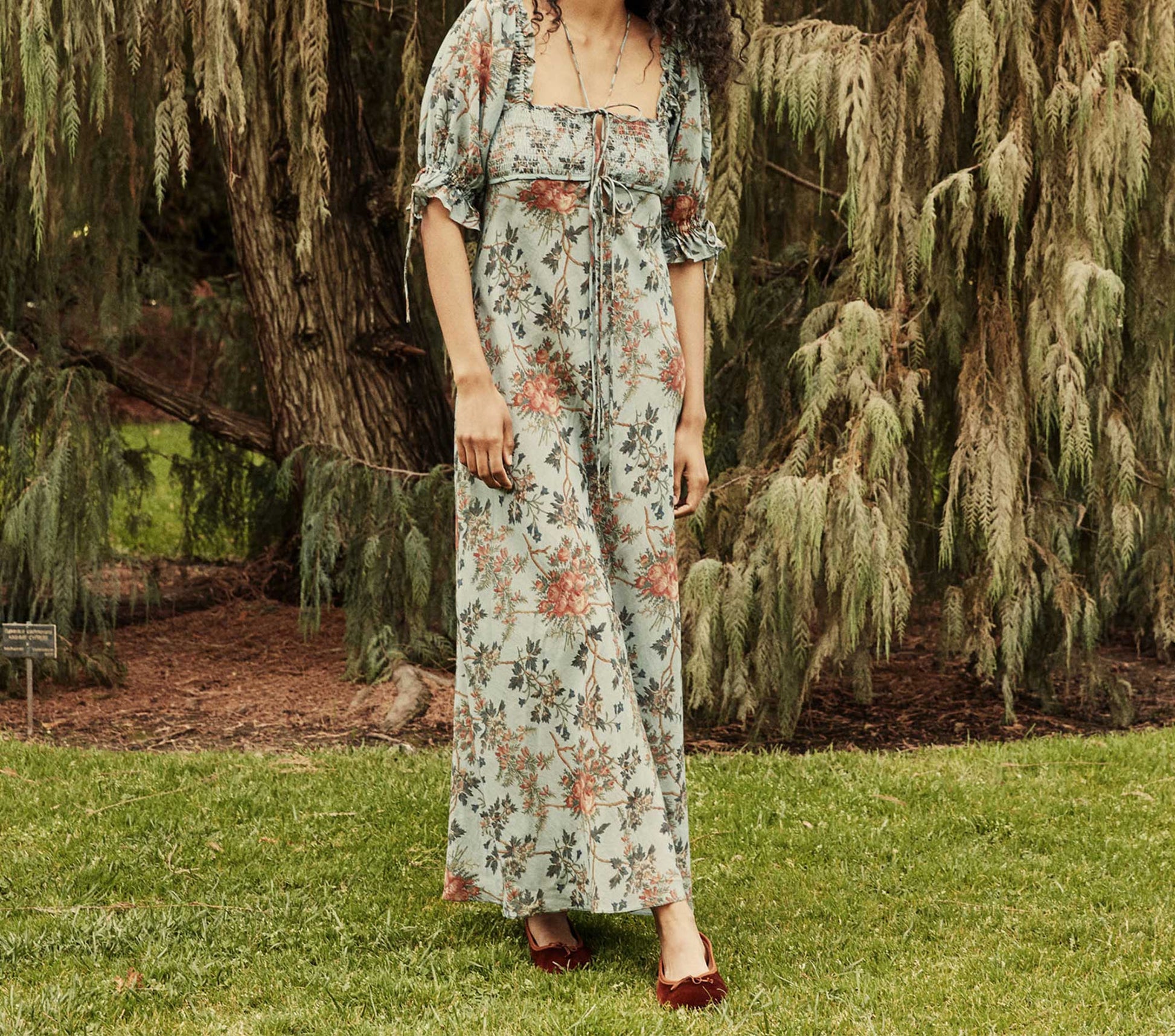 HMD -- VETIVER DRESS -- BLUEBELL SUMMER FLORAL view 1
