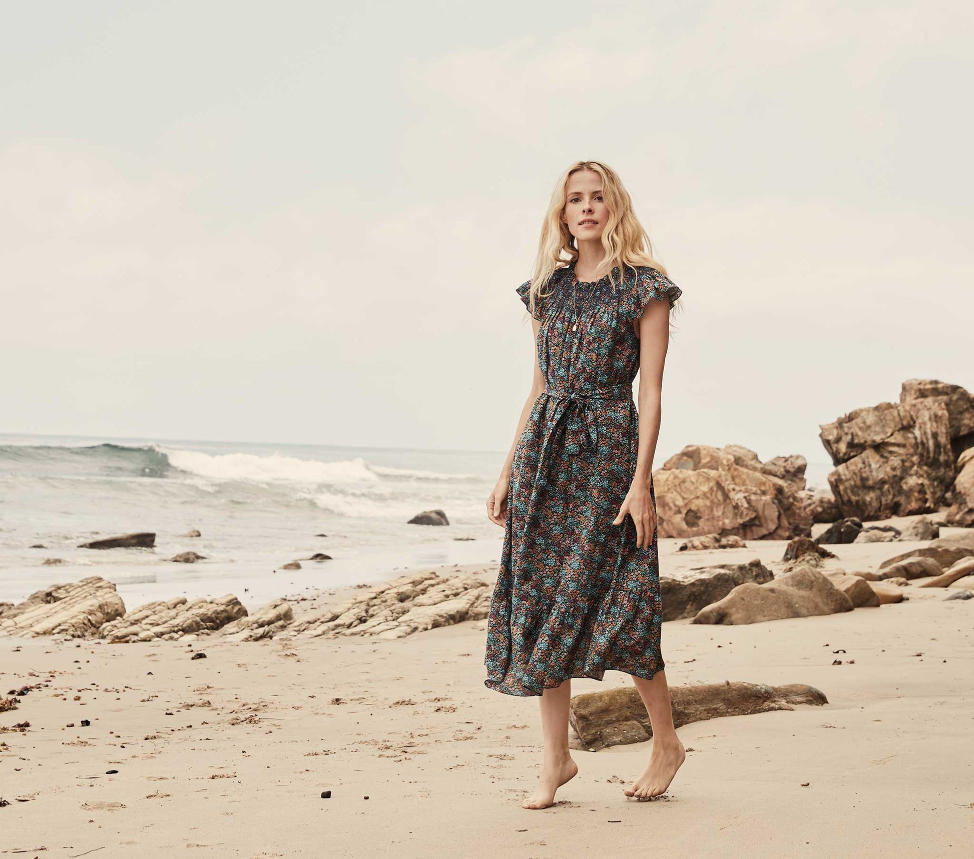 HMD -- VIOLETTA DRESS -- NAVY LADY BIRD FLORAL view 3
