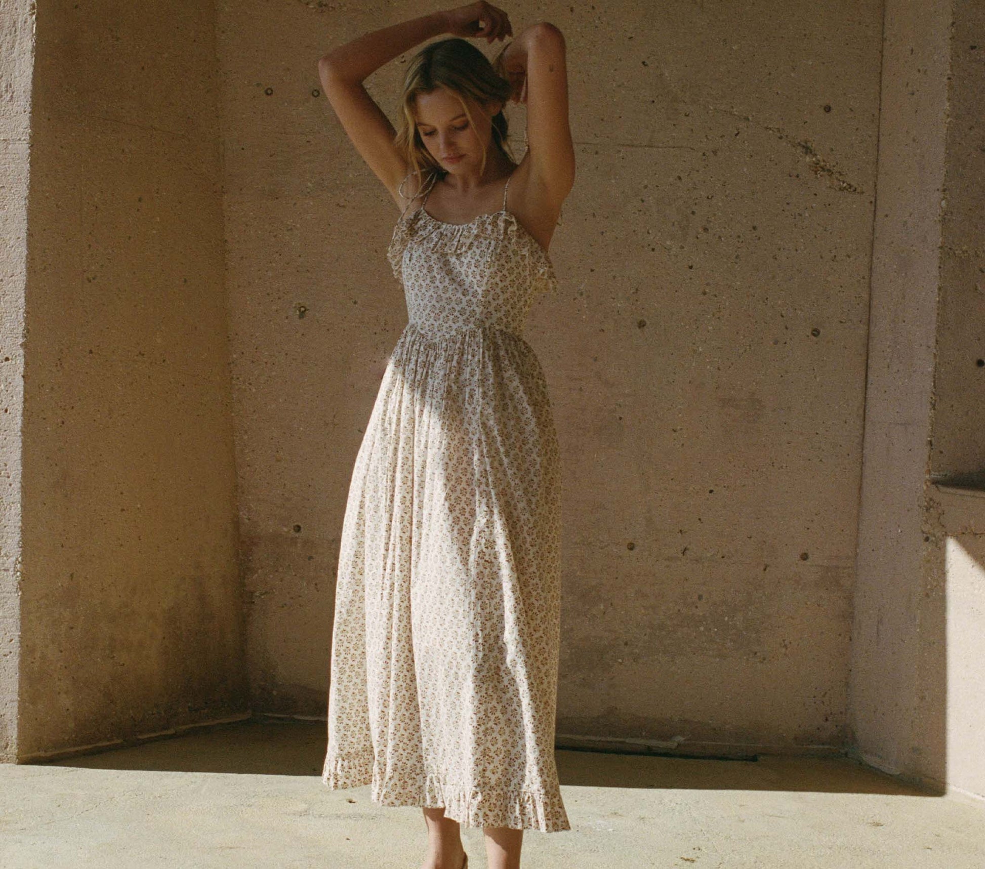 HMD -- WENDELIN DRESS -- SPRING ELDERBERRY FLORAL view 4
