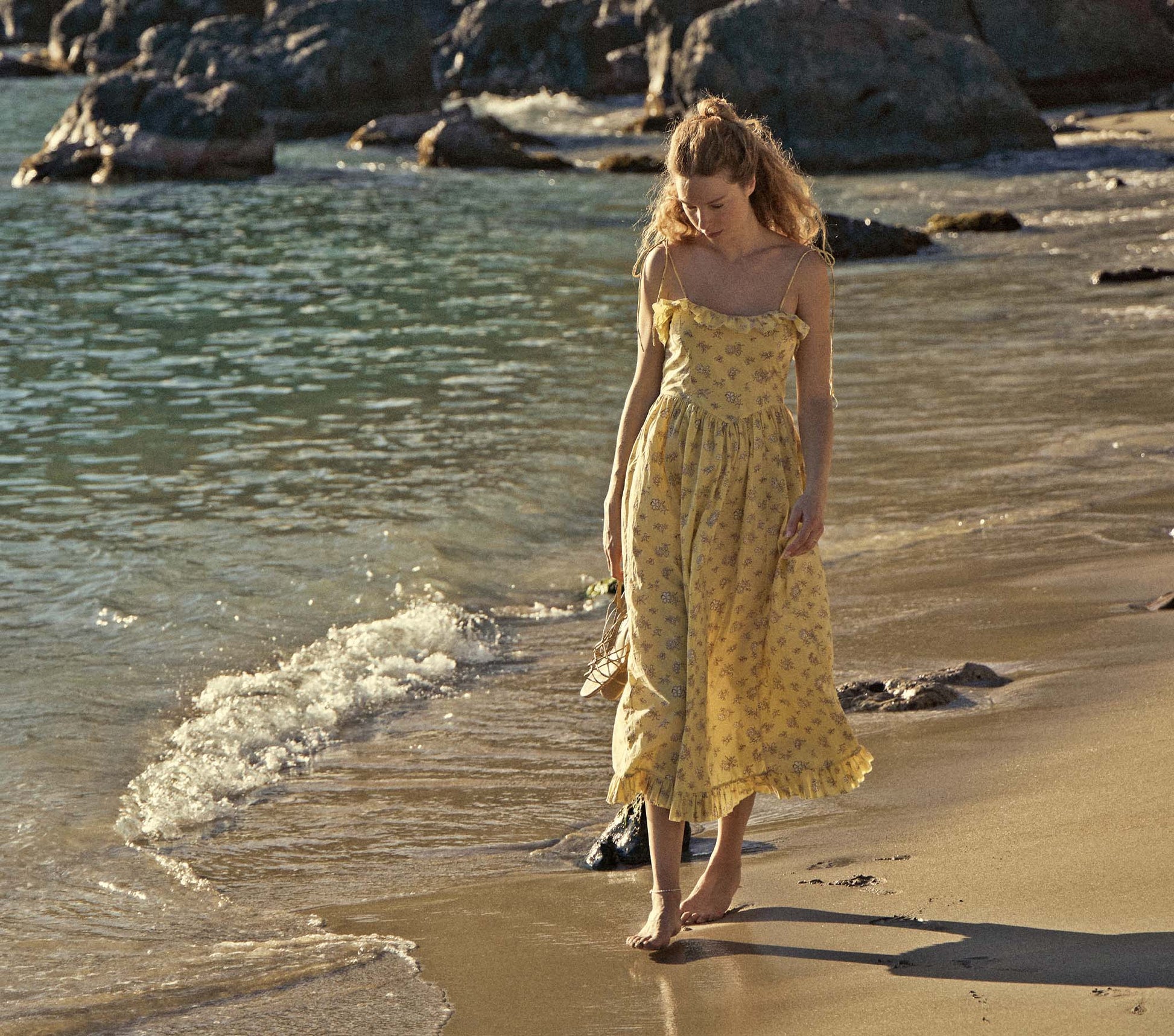 HMD -- WENDELIN DRESS -- SUNSHINE BOUTON DE ROSE view 1
