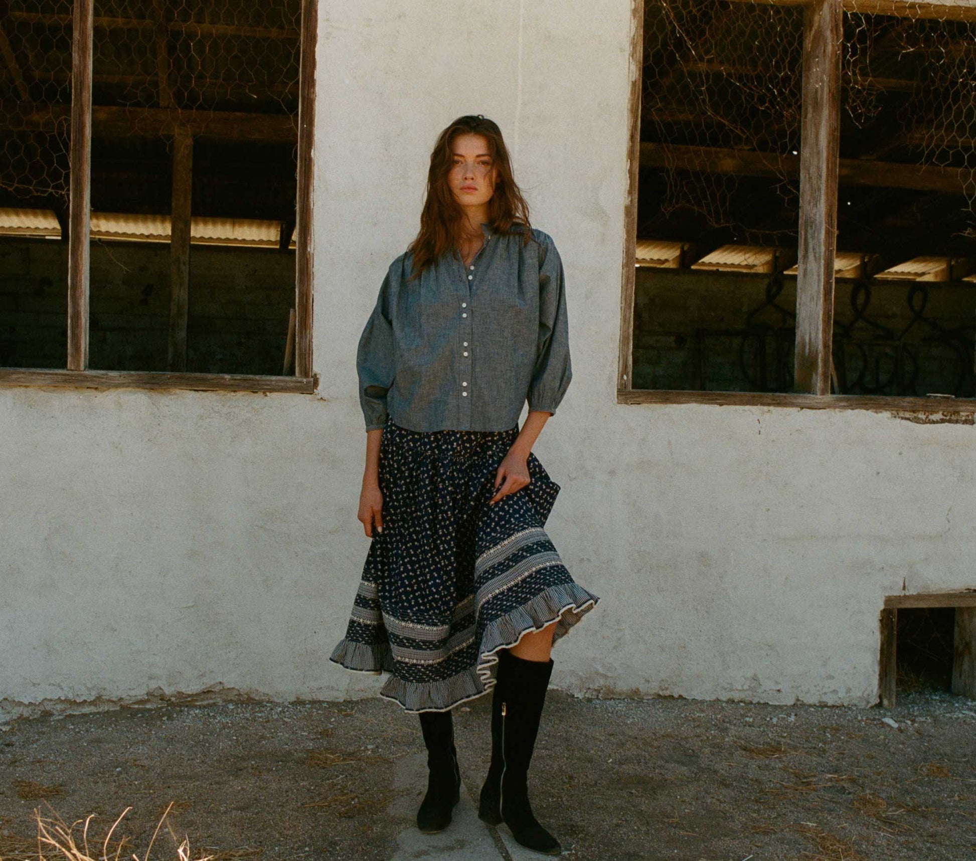 HMD -- OJAI TOP -- BLUE CHAMBRAY view 2